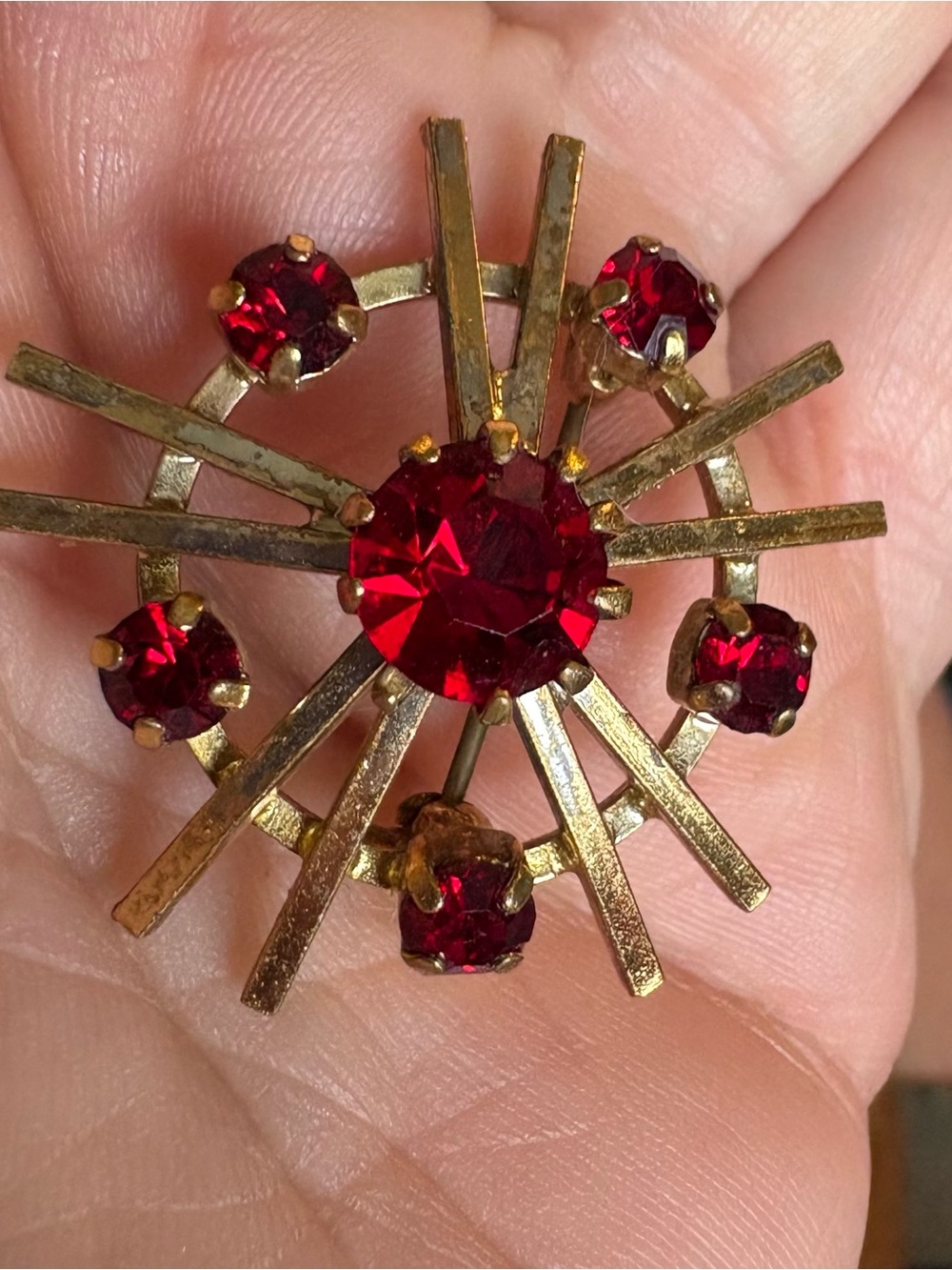 Vintage 1960’s Sunburst Cluster Gold Tone Brooch with Deep Red Rhinestones
